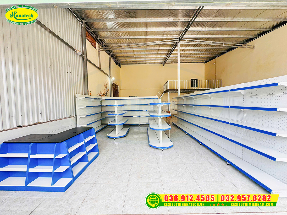 Setup kệ cửa hàng bách hoá tại Lâm Đồng