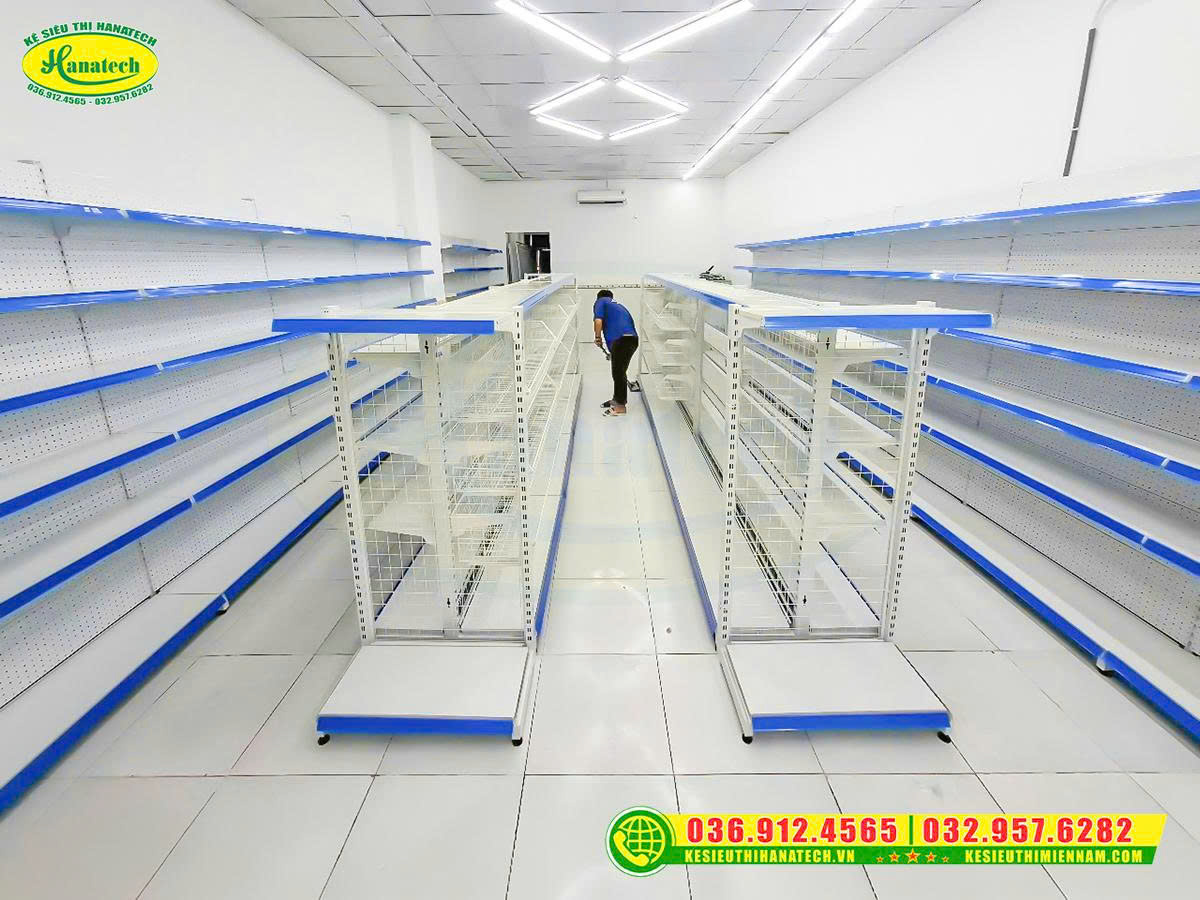 Kệ siêu thị lưng lưới tại Đơn Dương