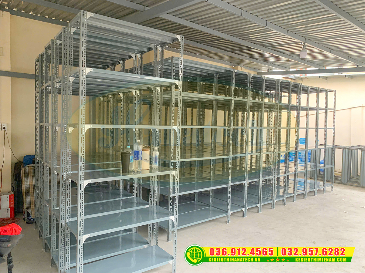 Kệ sắt kho chứa hàng chuẩn kỹ thuật cho kho hàng tại Gia Lai do Hanatech triển khai