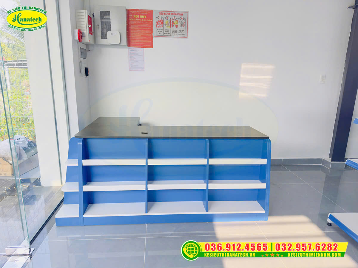 Bàn quầy thu ngân gỗ Hà Nội