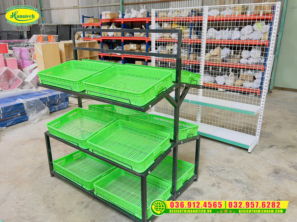 Kệ trưng bày rau củ quả khay nhựa tại Bắc Ninh