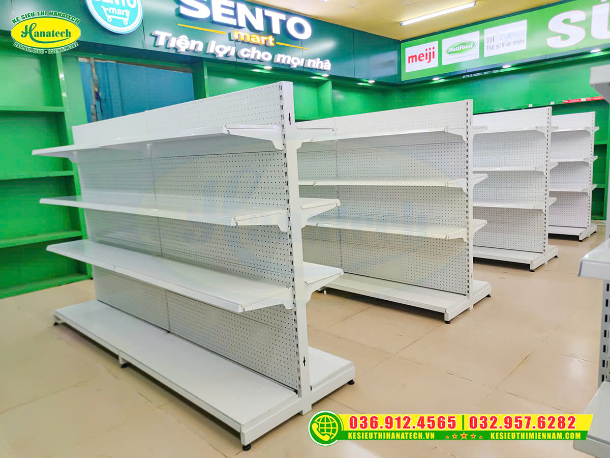 Setup giá kệ đôi giữa cửa hàng tại Nam Định
