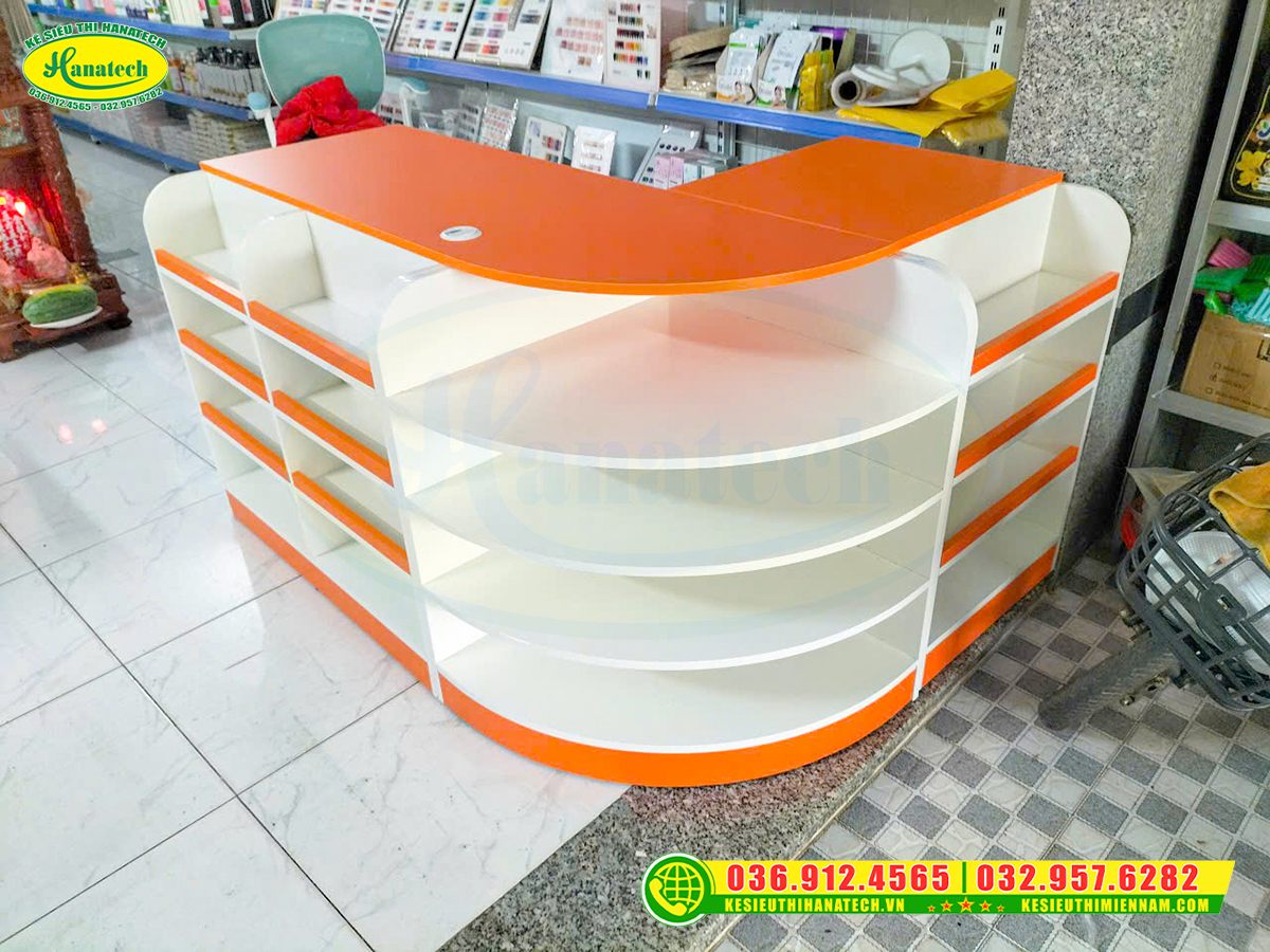 Setup quầy thu ngân gỗ độc đáo tại Bắc Ninh