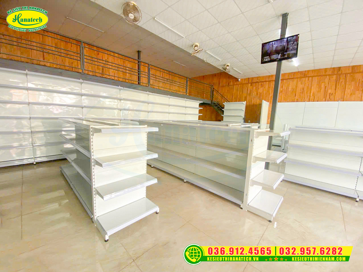 Thi công lắp đặt giá kệ cửa hàng mẹ và bé tại Kiên Giang 