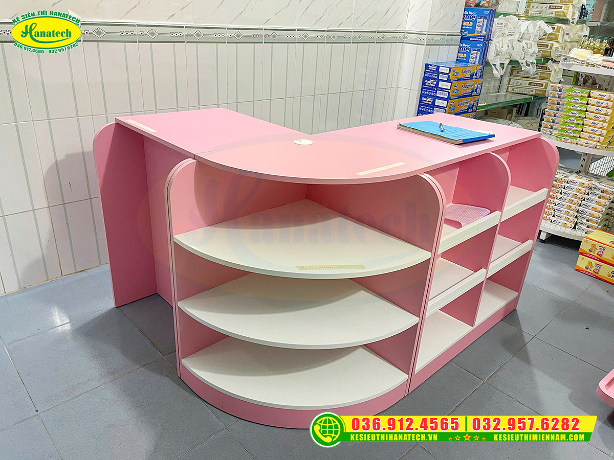 Lắp đặt giá kệ shop mẹ và bé bài bản, hiện đại tại Hải Phòng