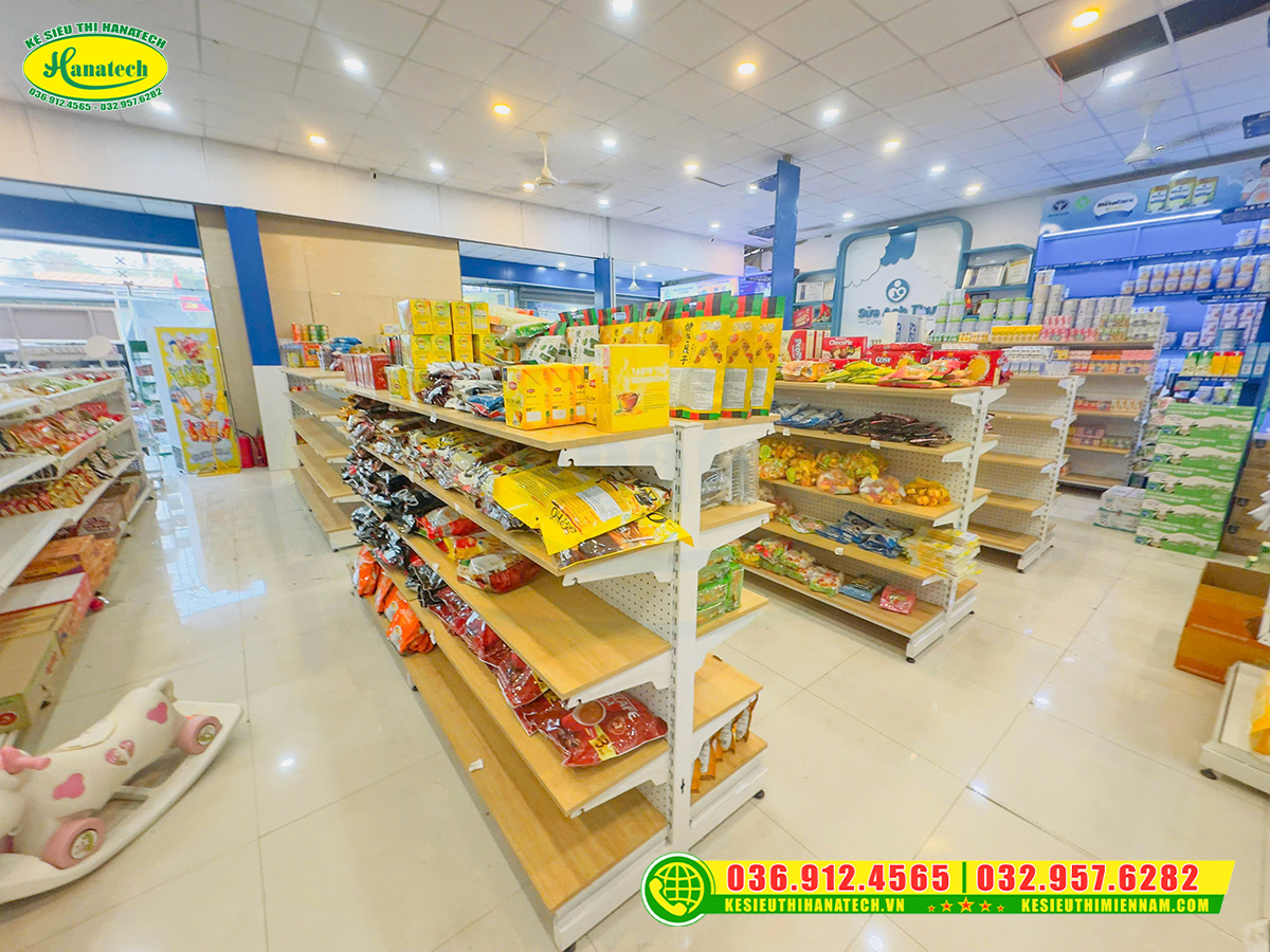 Lắp đặt giá kệ shop mẹ và bé bài bản, hiện đại tại Hải Phòng