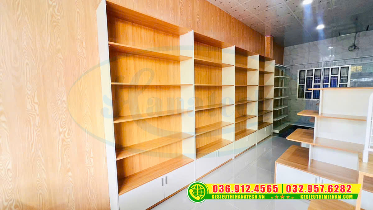 Tủ kệ cửa hàng văn phòng phẩm Hà Nội