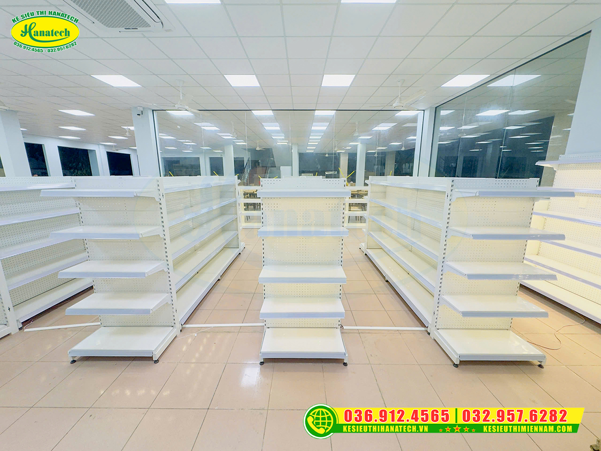 Kệ trưng bày căn tin tại TPHCM